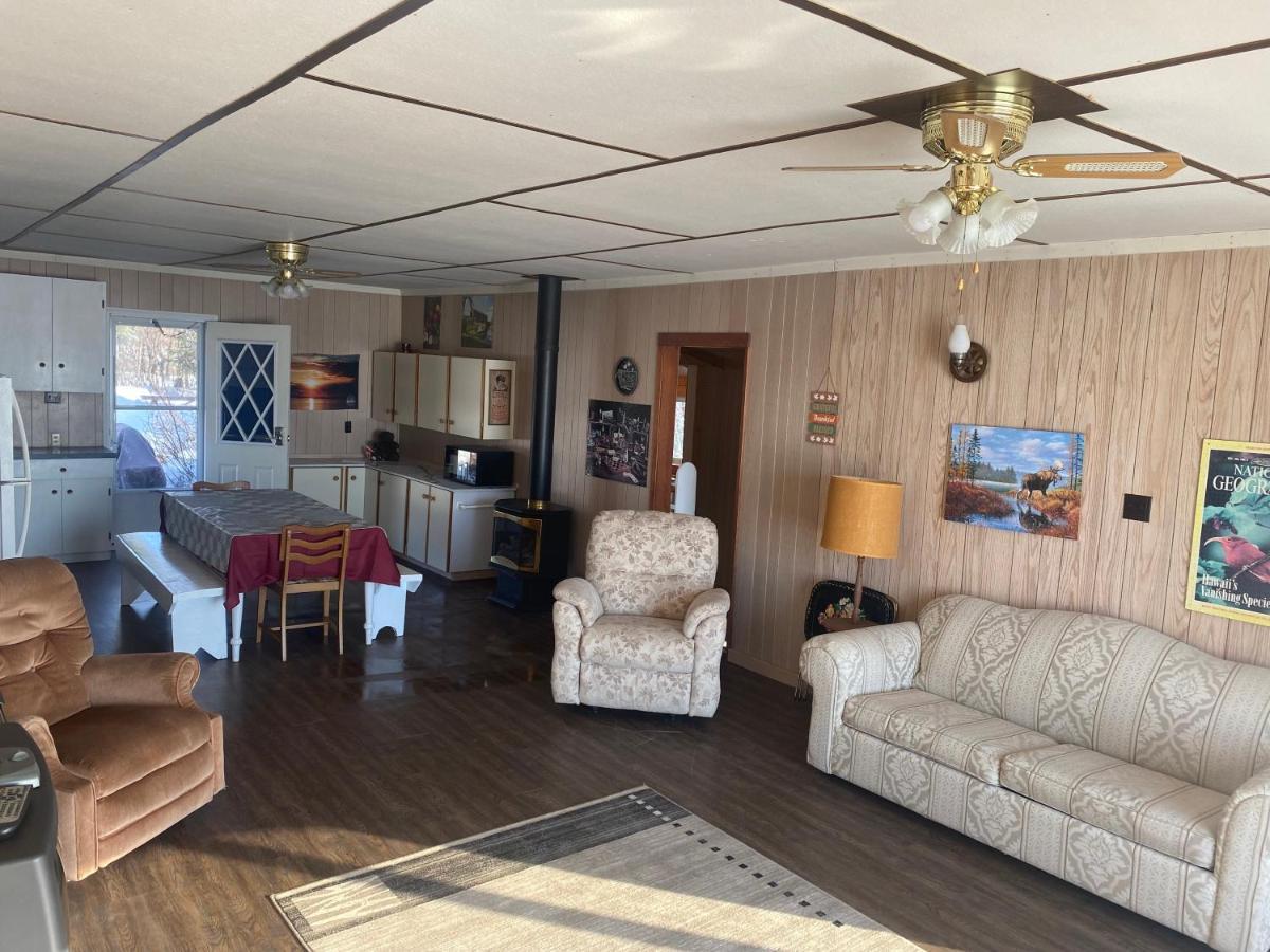 Ntj Moose Lake Cabin Bonnyville Buitenkant foto